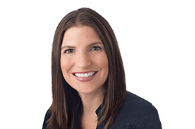 Headshot of Robin Fielder