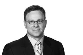 Headshot of Robert Clarke